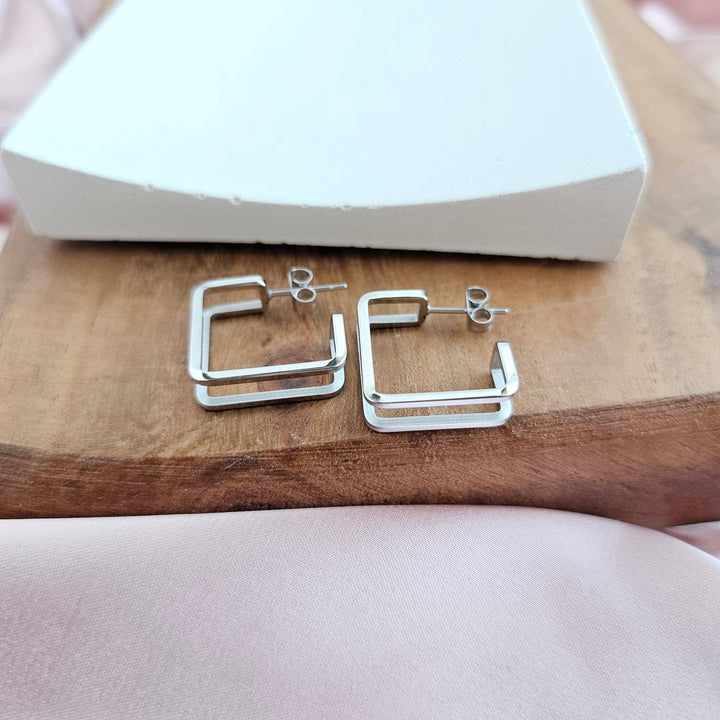 Luxe Silver Kamora Hoops