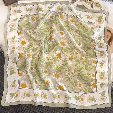 Daisy Meadow Scarf