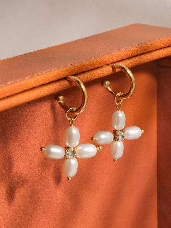 Chaleur 18K Gold Non-Tarnish Pearl Cross Earrings