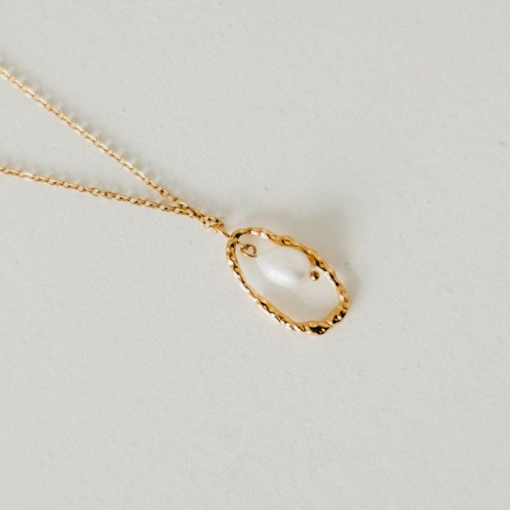Drop Pearl Pendant Necklace - waterproof