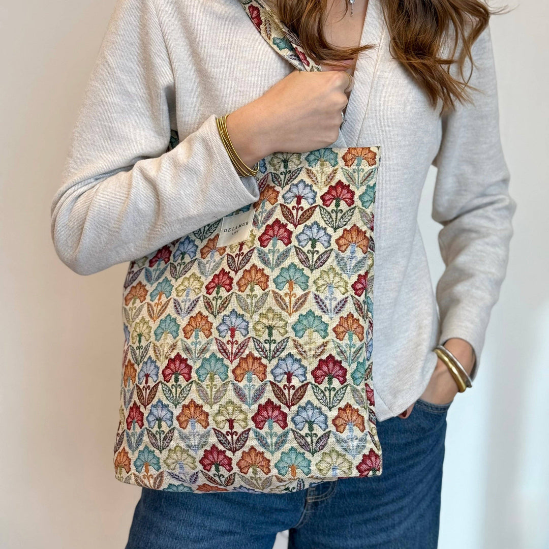 Floral Jacquard Zippered Tote Bag