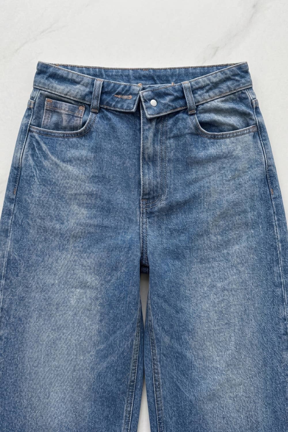 Zavi Wide Leg Jeans