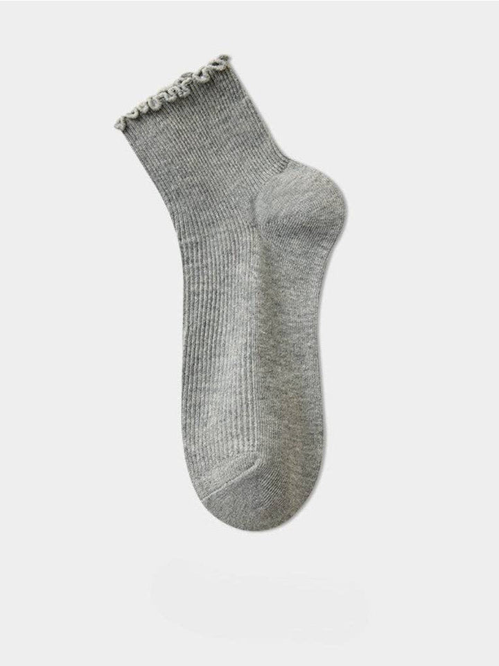 Ruffle Ribbed Socks