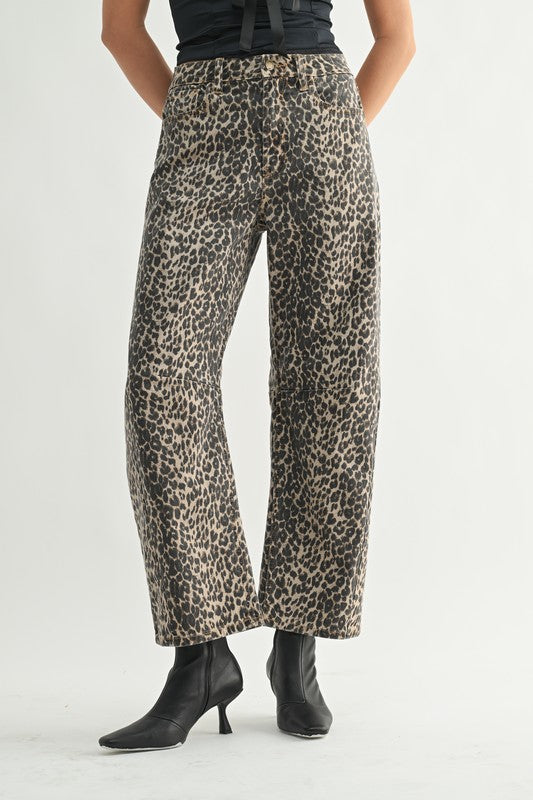 Leo Leopard Barrel Jeans