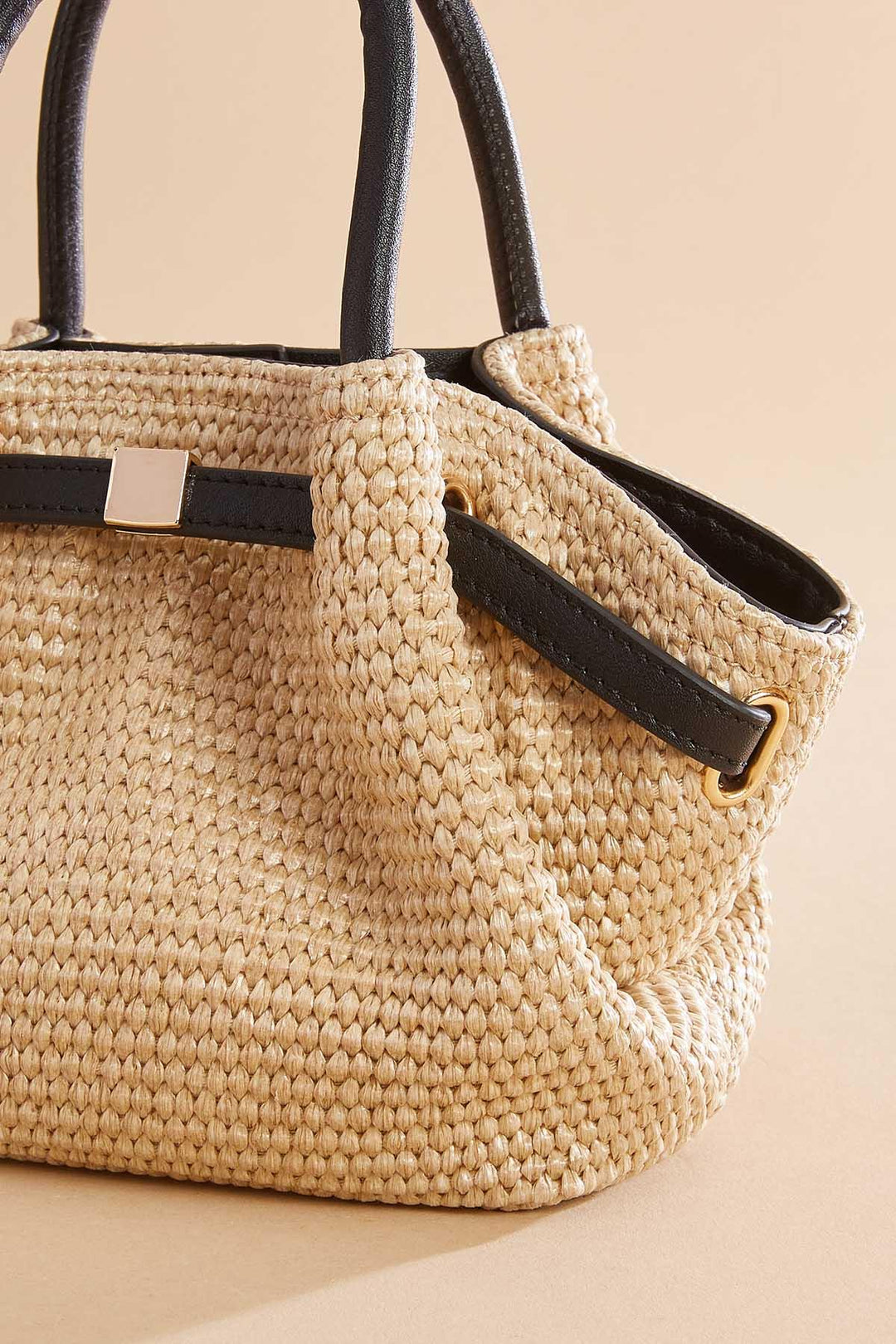 Selena Crossbody