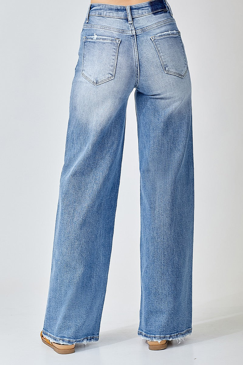 Maddi Mid Rise Crossover Jeans by Risen