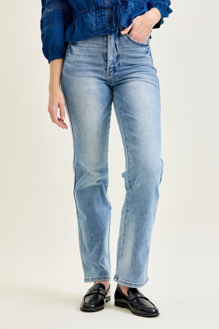 Sutton Straight Jeans