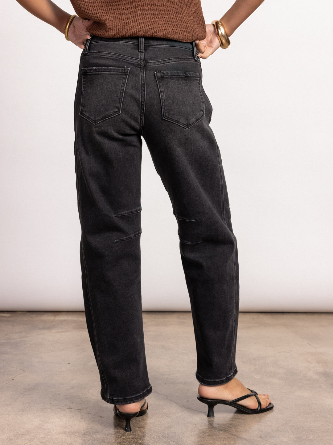 Jett Barrel Jeans
