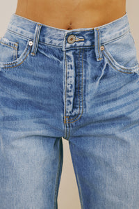 Ashe High Rise 90’s Straight Jeans by KanCan