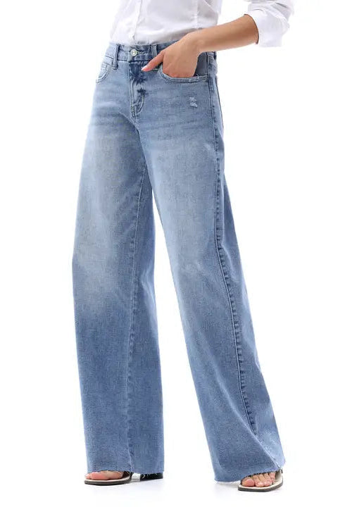 Everly Wide Leg Jeans