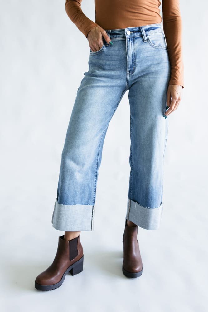 Logan Crop Jeans