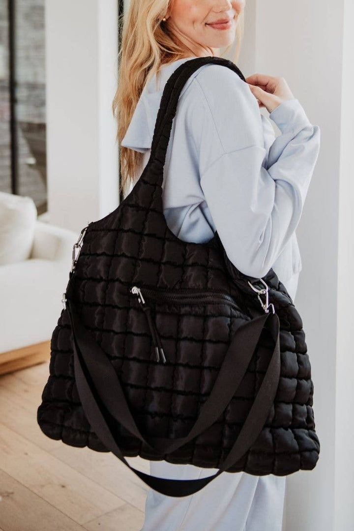 On The Go Large Quilted Puffer Bag