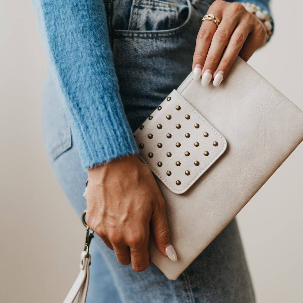 Maya Rivet Clutch