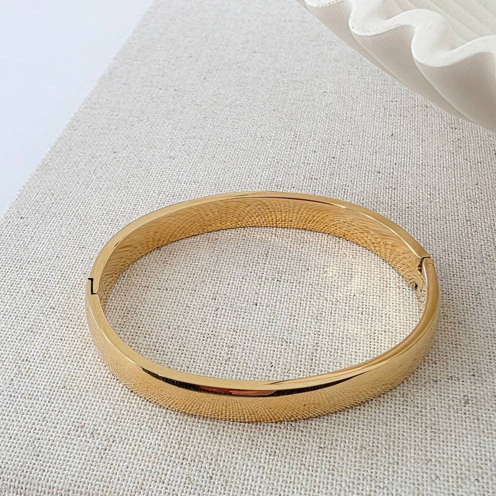 Endless Everyday Bangle - waterproof