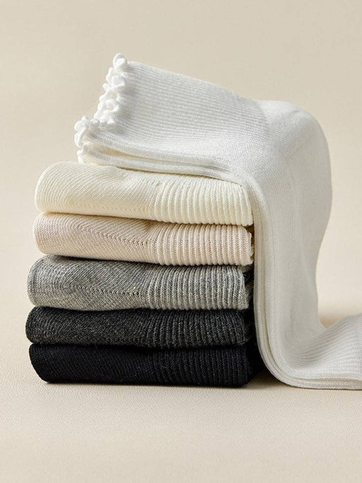 Ruffle Ribbed Socks
