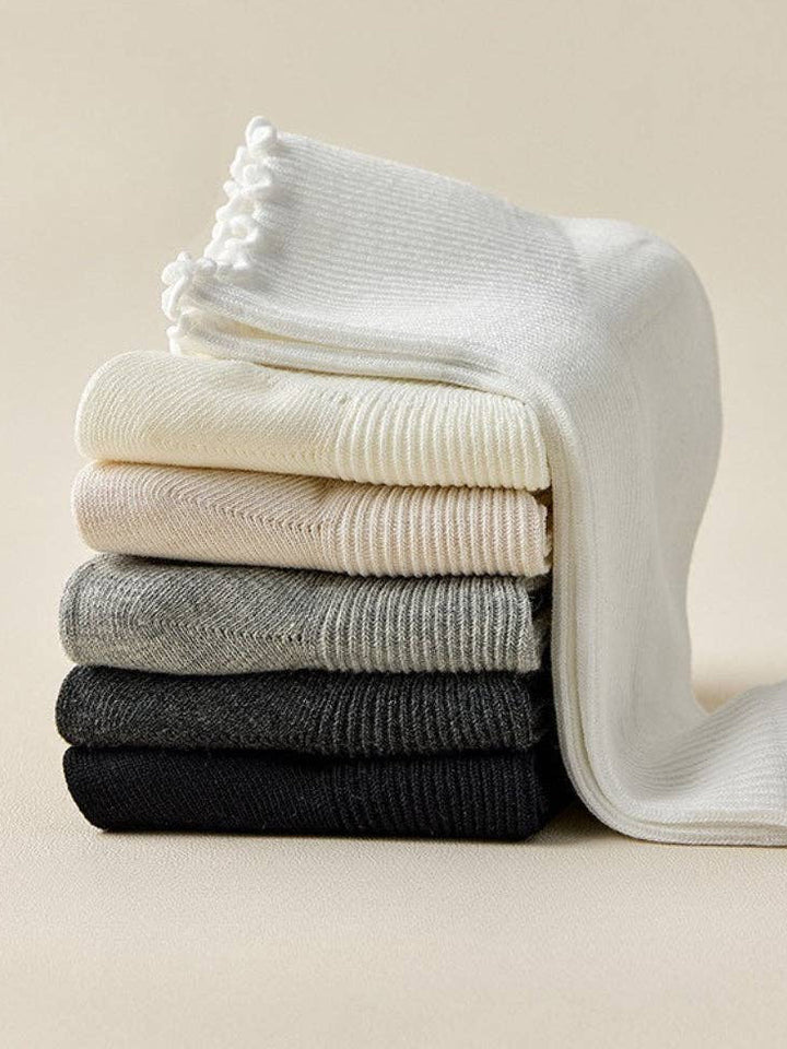 Ruffle Ribbed Socks