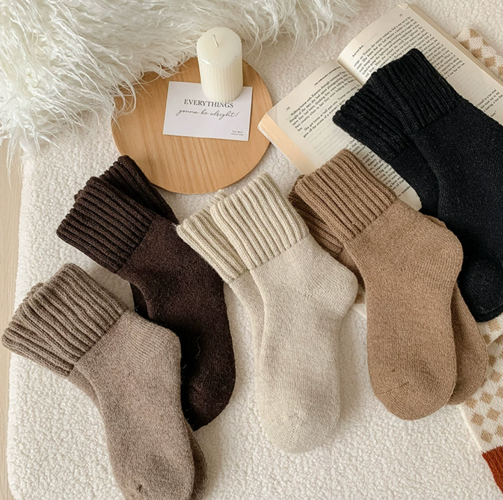 Chunky Knit Crew Socks
