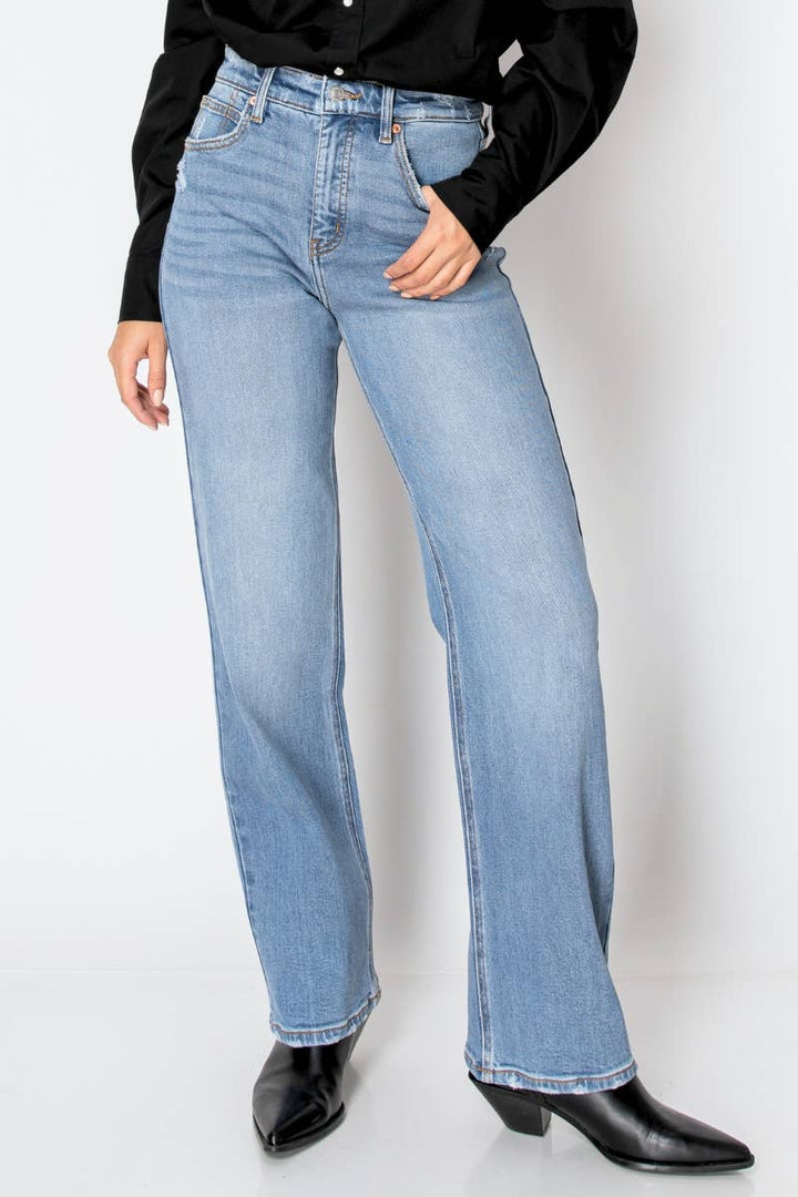 Maren Straight Leg Jeans