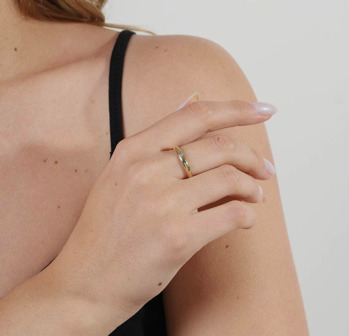 GoldFi - 18k Gold Filled Band Ring With Cubic Zirconia Stone